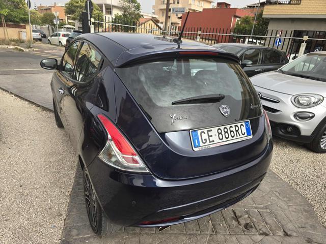 LANCIA Ypsilon 1.0 FireFly 5 porte S&S Hybrid Ecochic Gold