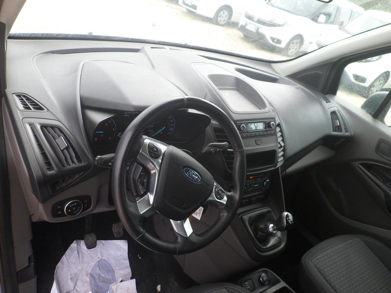 Ford Transit Connect 5 posti autocarro