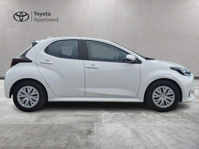 Toyota Yaris 1.5 hybrid Active