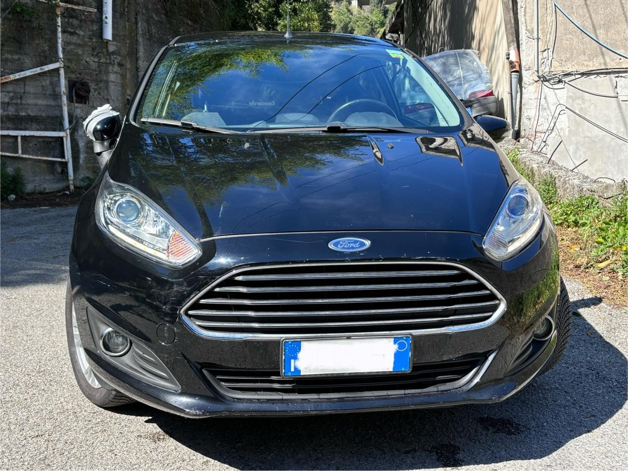 Ford Fiesta 1.0 EcoBoost 100CV 3 porte Black & White Edition