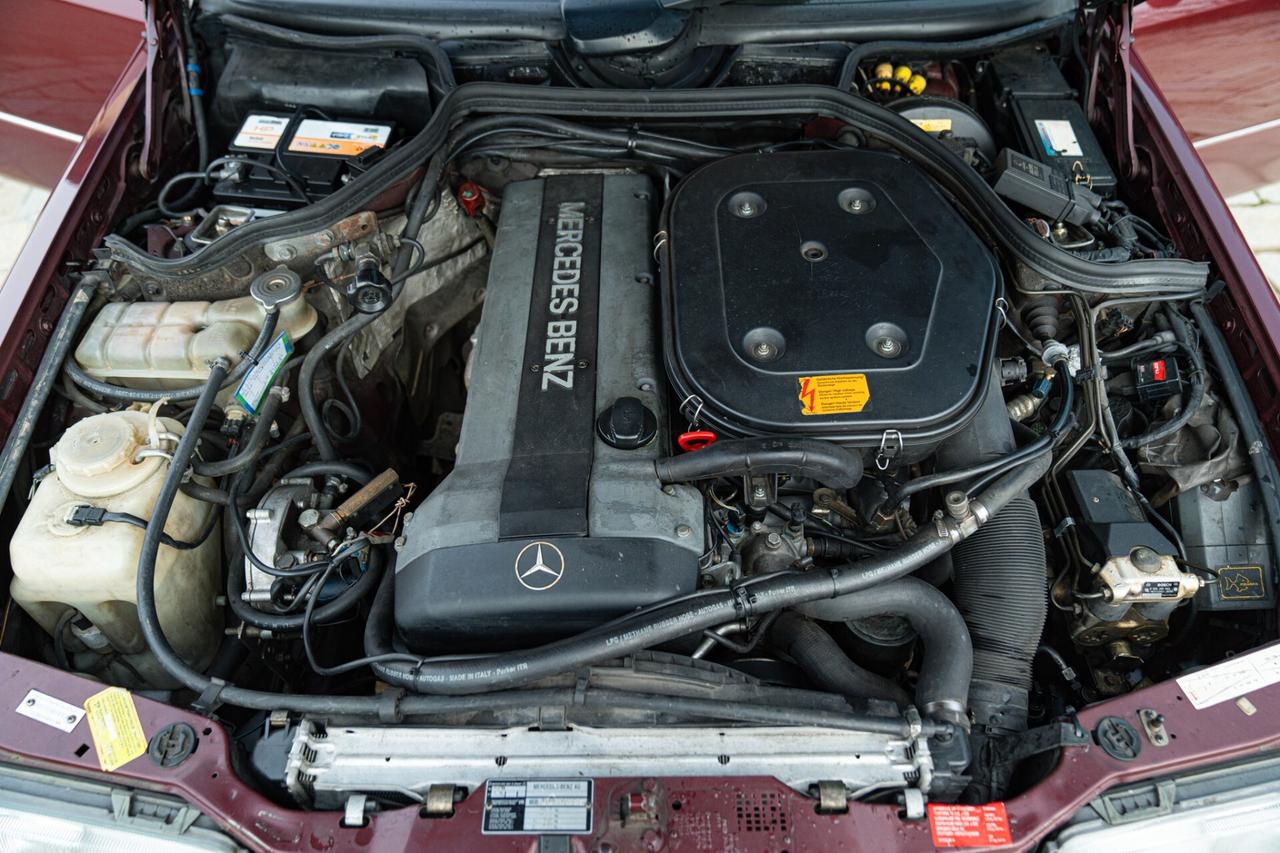 Mercedes-benz CE 300 24V COUPE - MER00270