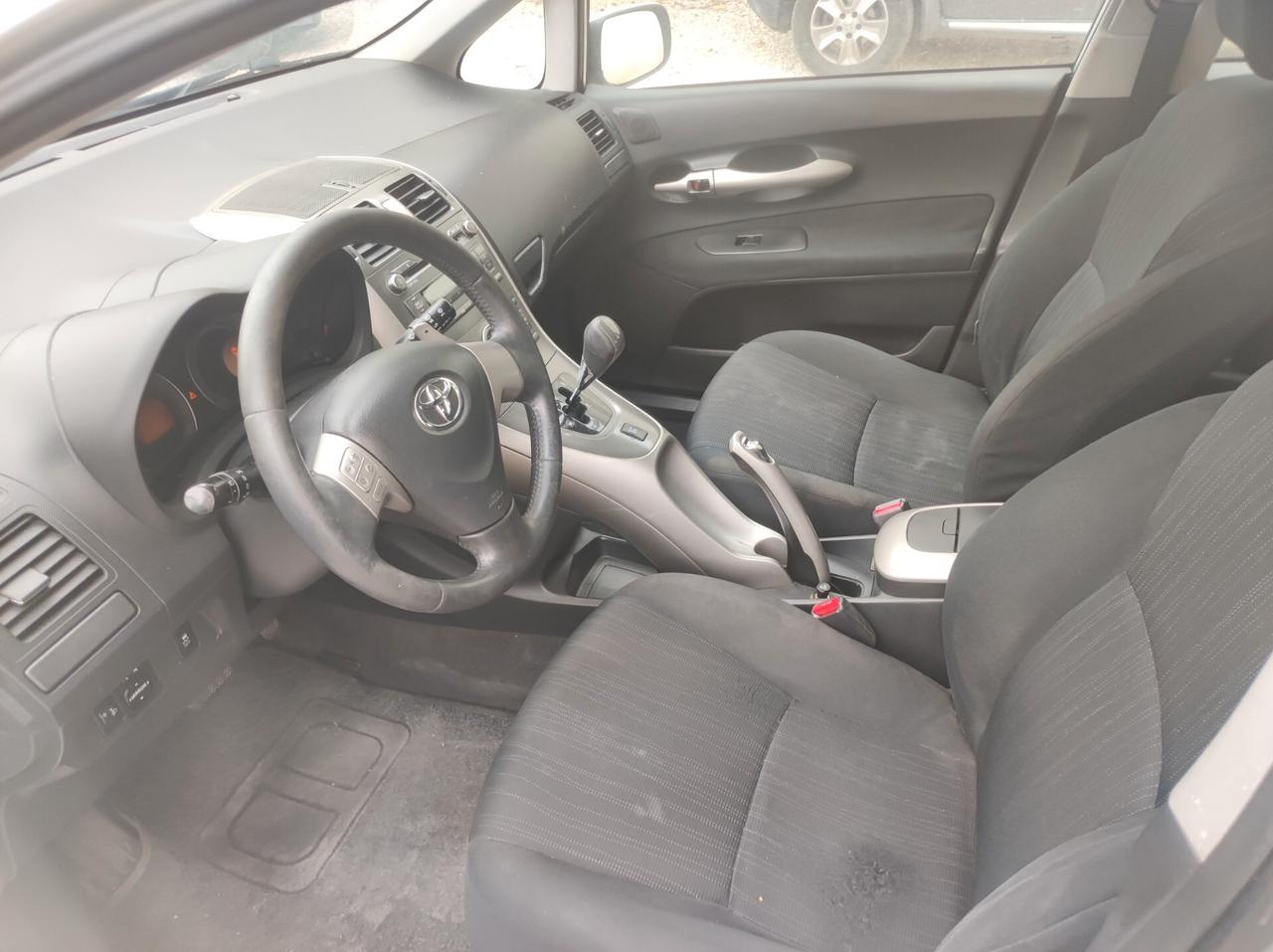 Toyota Auris 1.4 D-4D 5 porte Sol MY'08