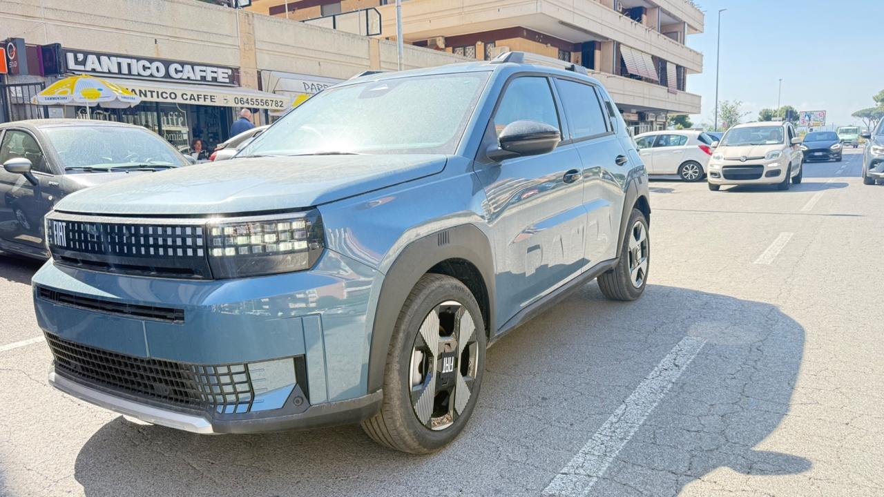 Fiat Grande Panda 1.2 Hybrid 110 CV S&S La Prima LED NAVI KAMERA CERCHI 17 BLUETOOTH