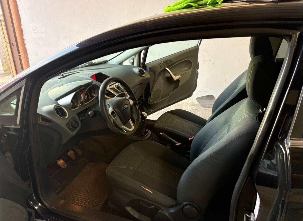 Ford Fiesta 1.6 TDCi 95CV 3 porte Tit.