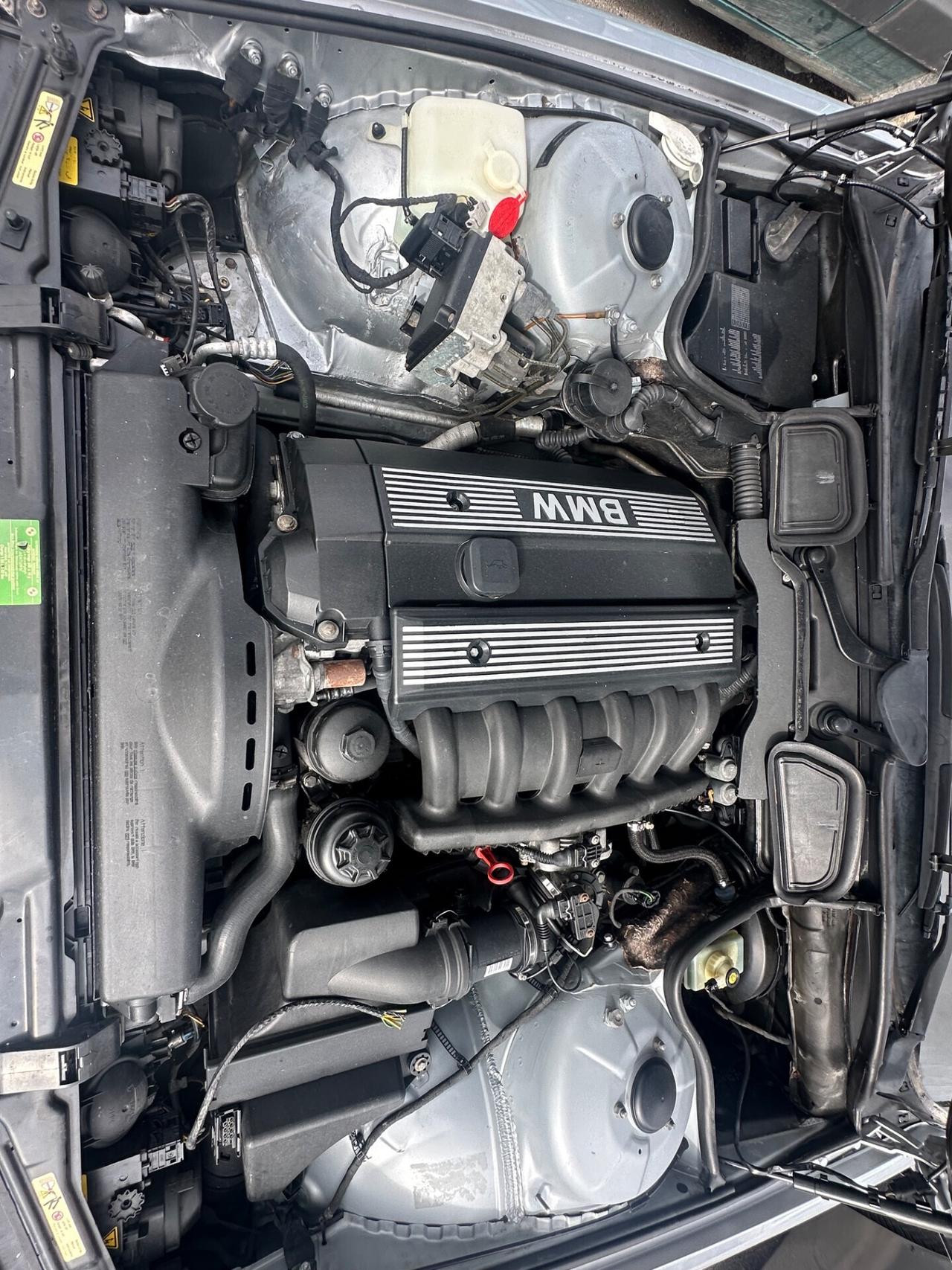 Bmw serie 7 728i 2.8 benz automatica 1996 e38