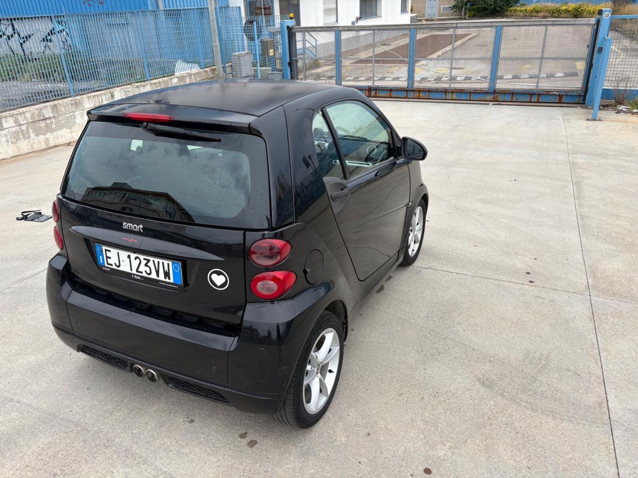 Smart ForTwo 1000 52 kW coupé pure