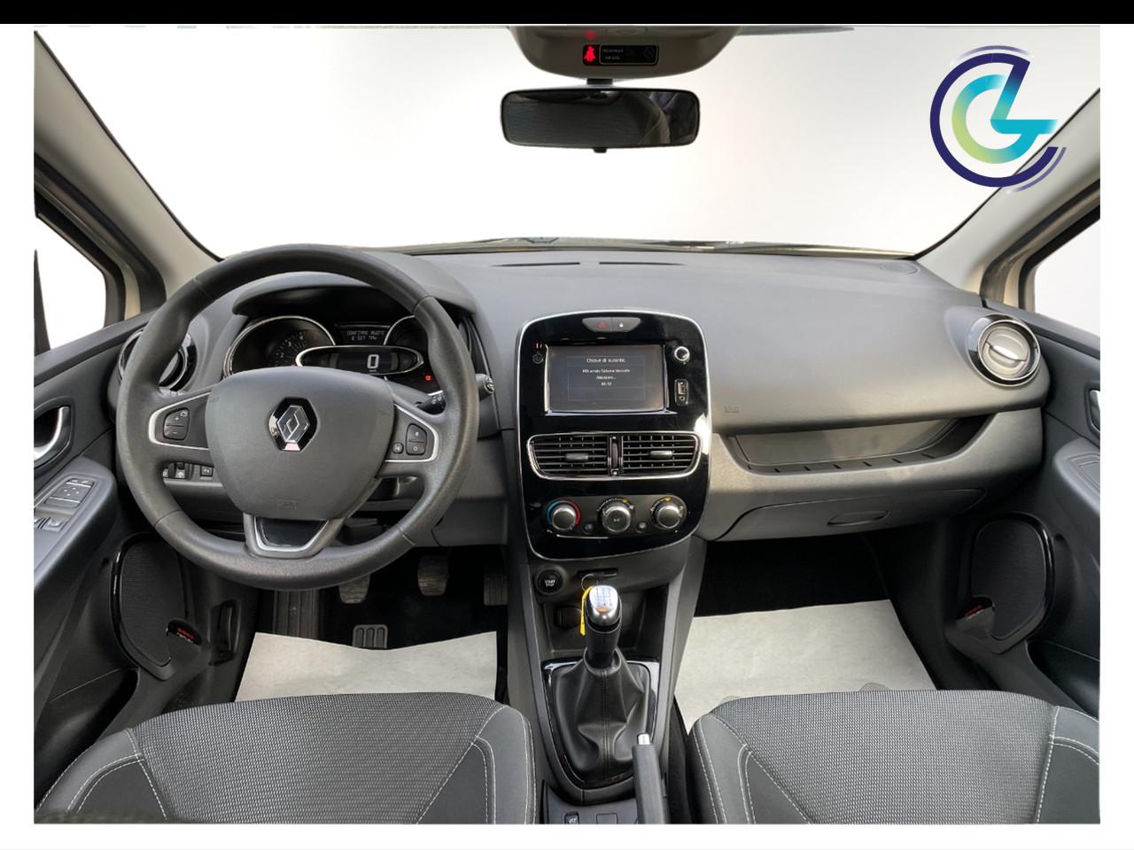 RENAULT Clio IV 2017 - Clio 1.5 dci energy Life 75cv