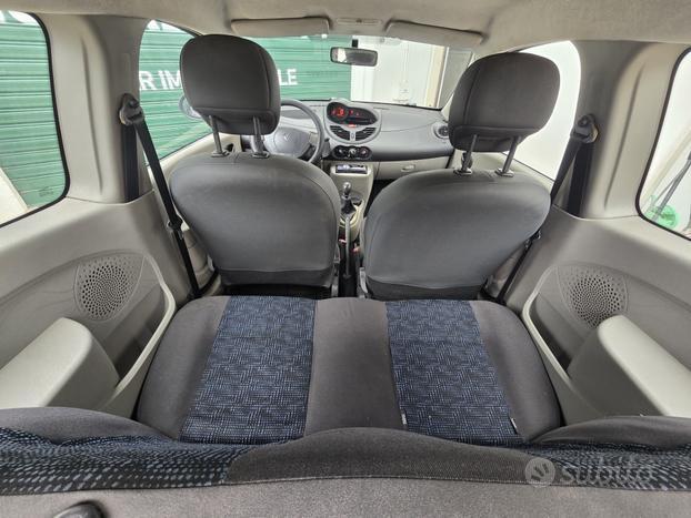 Renault Twingo 1.2i 58cv