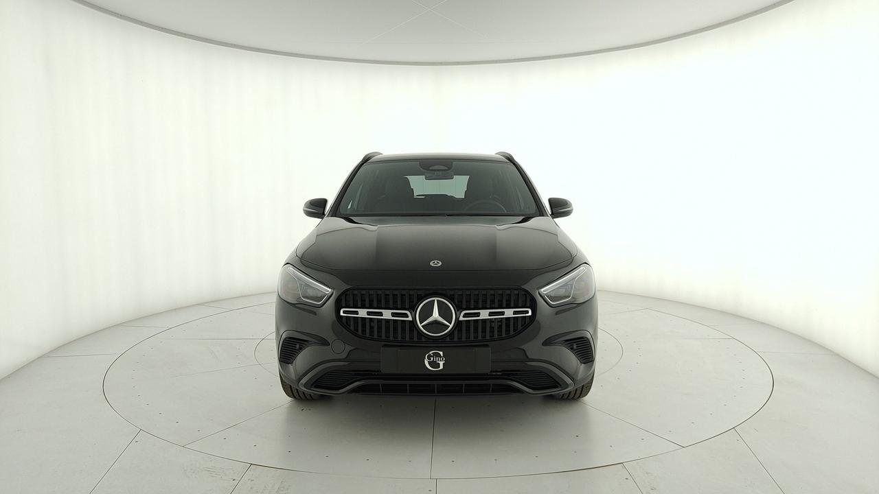 Mercedes-Benz GLA 200 d automatic
