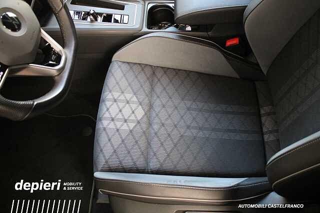 Volkswagen Golf 1.5 eTSI EVO DSG R-Line -MHEV