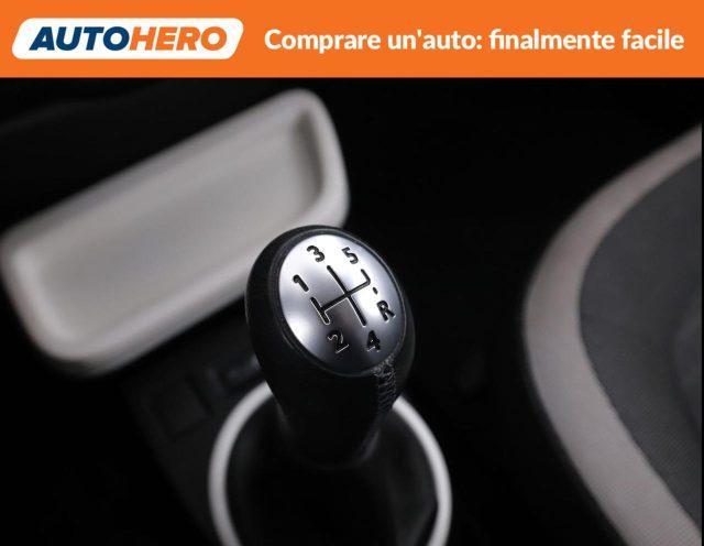 RENAULT Twingo SCe Lovely