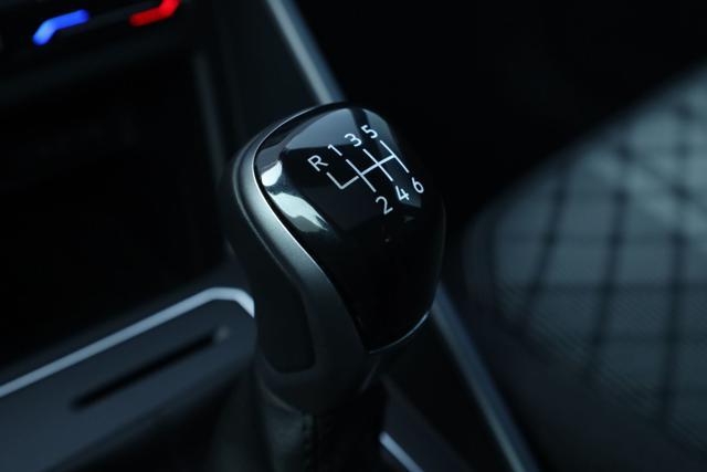 VOLKSWAGEN Taigo 1.0 TSI 115 CV R-Line