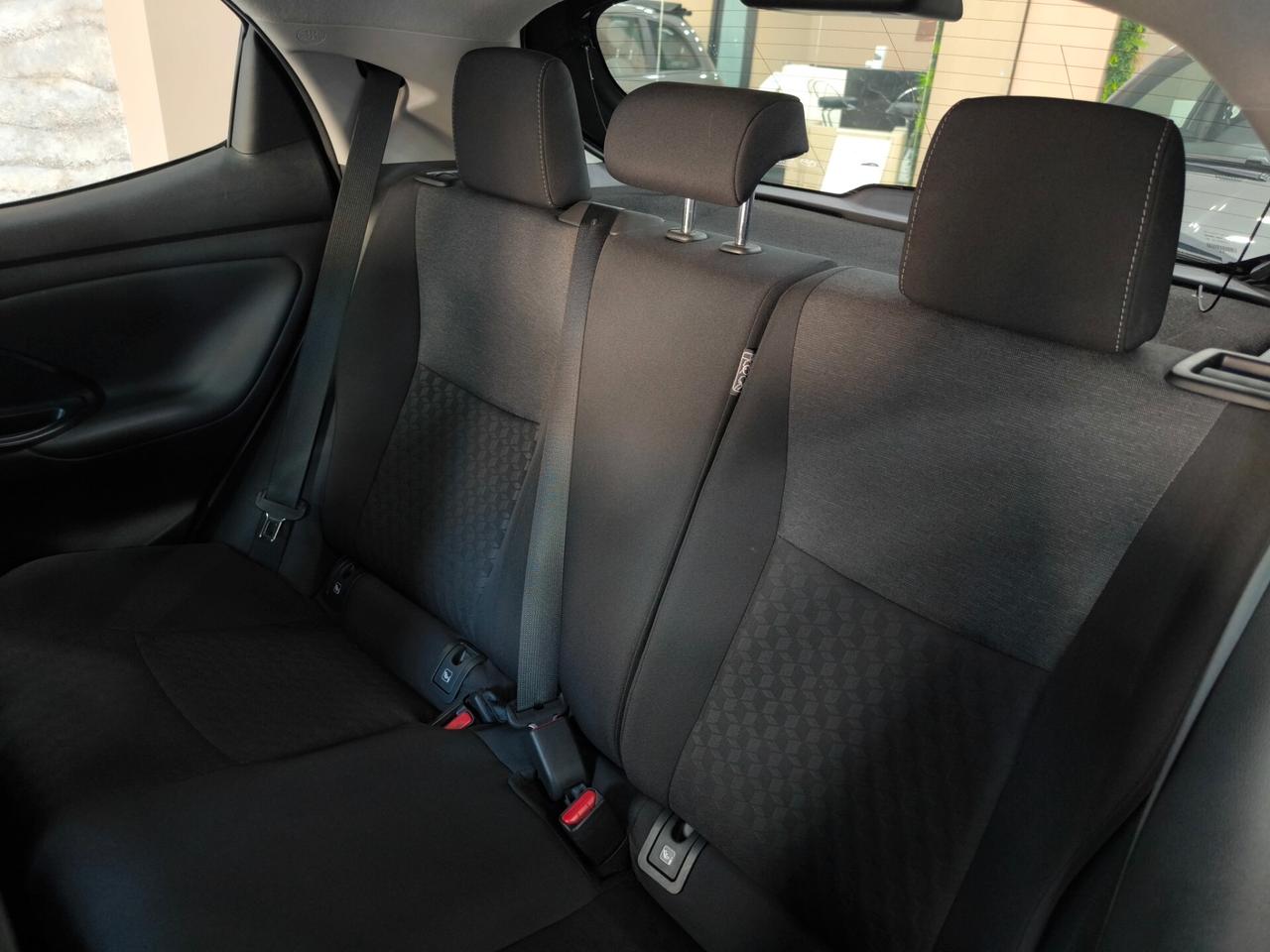 Toyota Yaris 1.5 Hybrid 5 porte Business