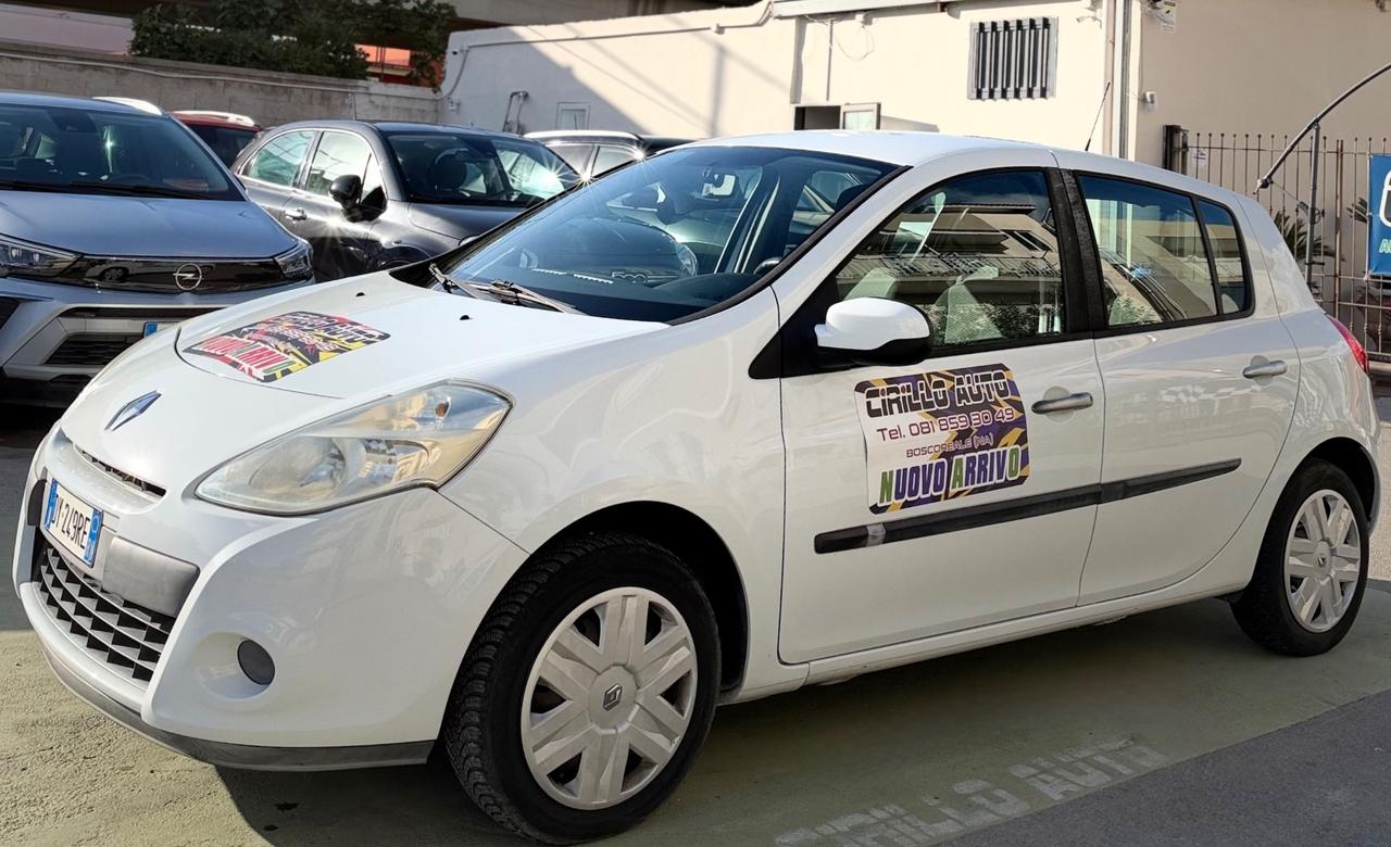 Renault Clio 1.2 Gpl 75 Cv