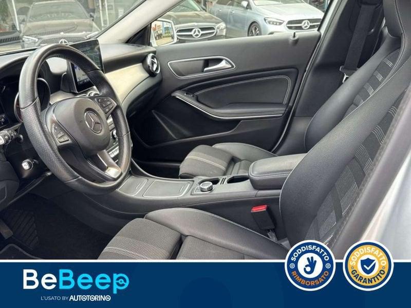 Mercedes-Benz GLA 180 SPORT AUTO