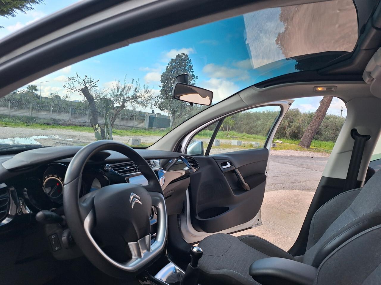 Citroen C3 1.6 HDi 75 Exclusive"TETTO NAVI" 2016