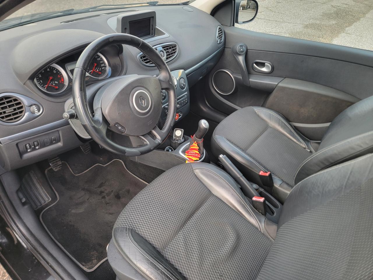 Renault Clio 1.2 16V 3 porte Dynamique GARANZIA