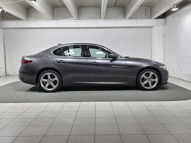 Alfa Romeo Giulia 2.2 Turbodiesel 160 CV AT8 Executive