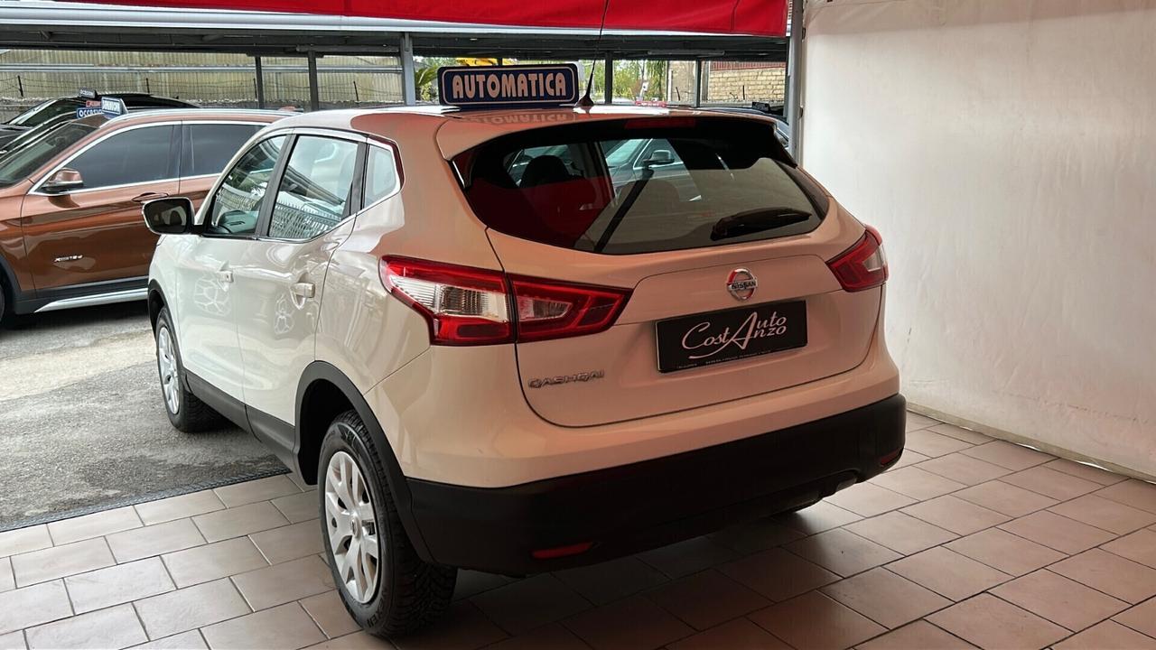 Nissan Qashqai 1.2 T-Visia 116cv 2015 AUTOMATICA