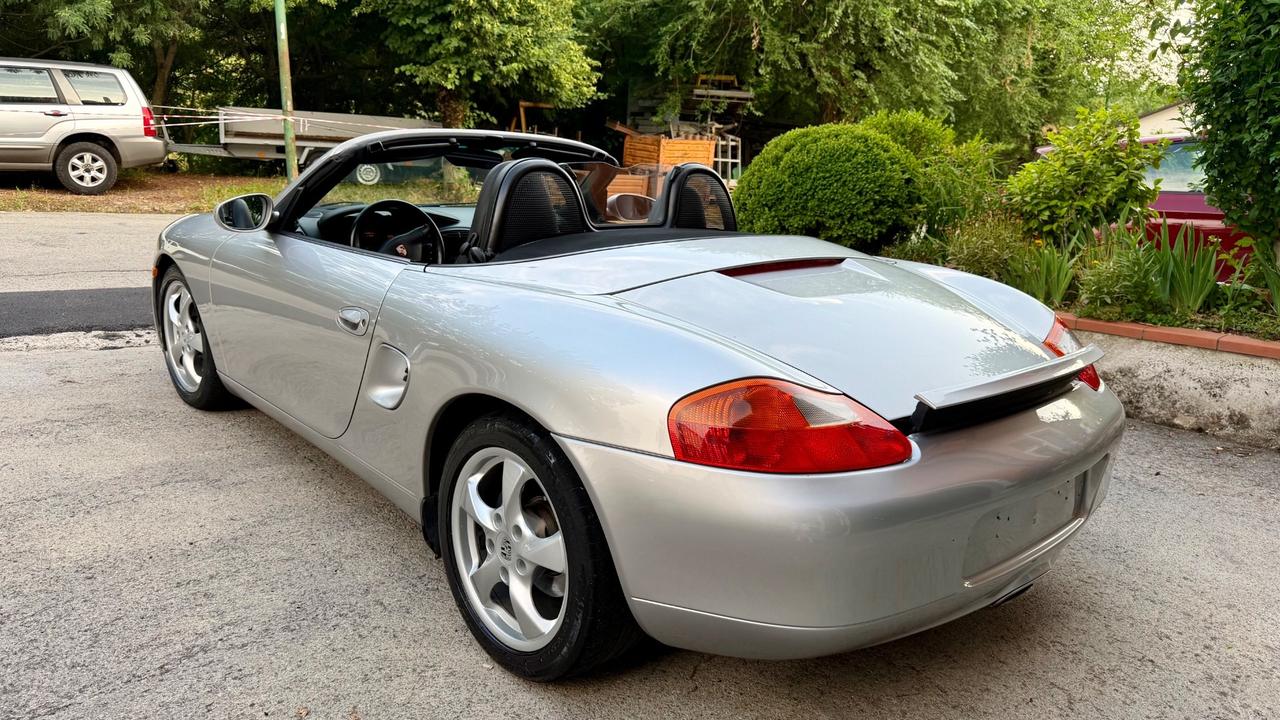 Porsche Boxster 2.7i 24V cat