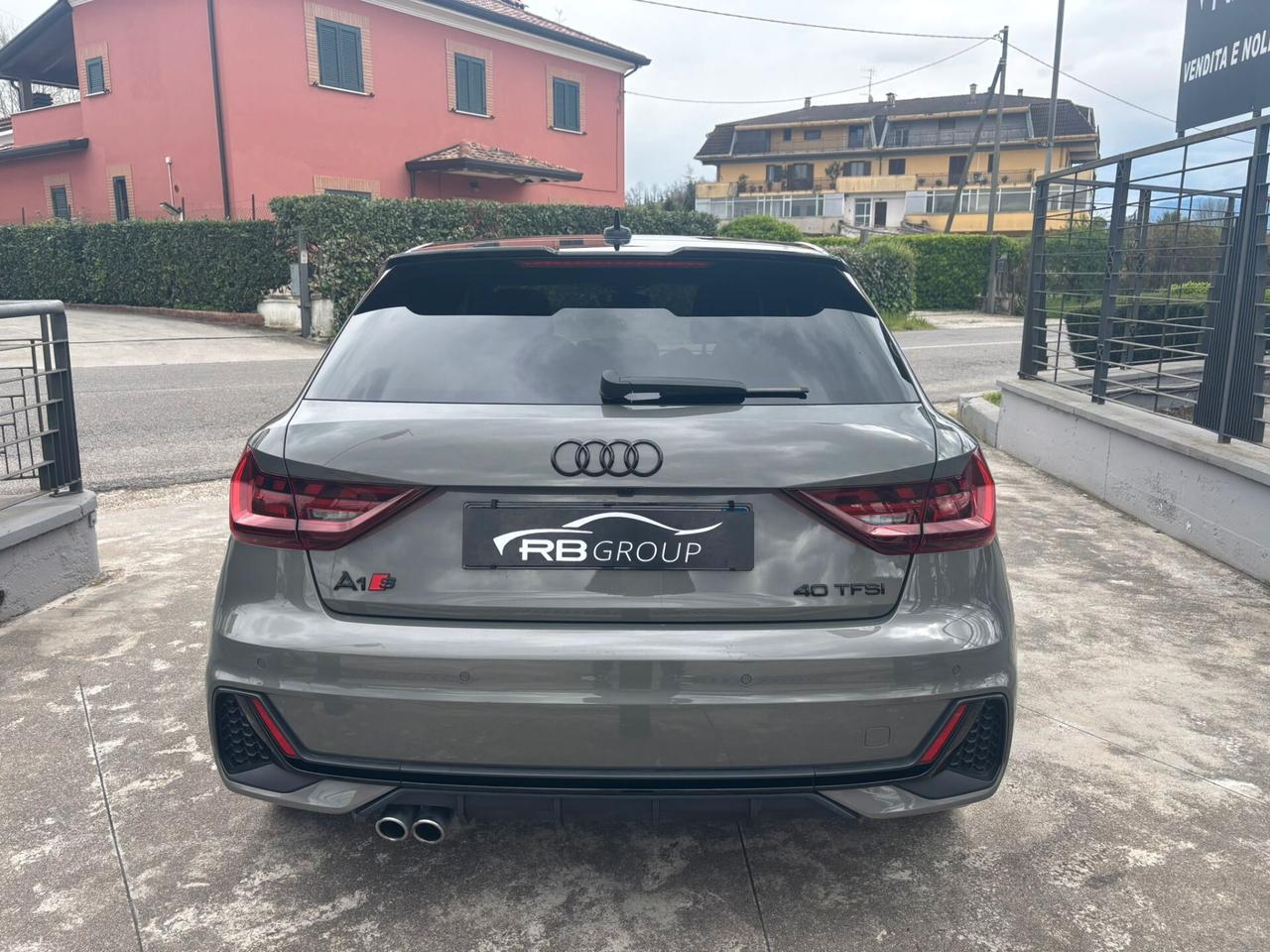 Audi A1 SPB 40 TFSI S tronic line edition