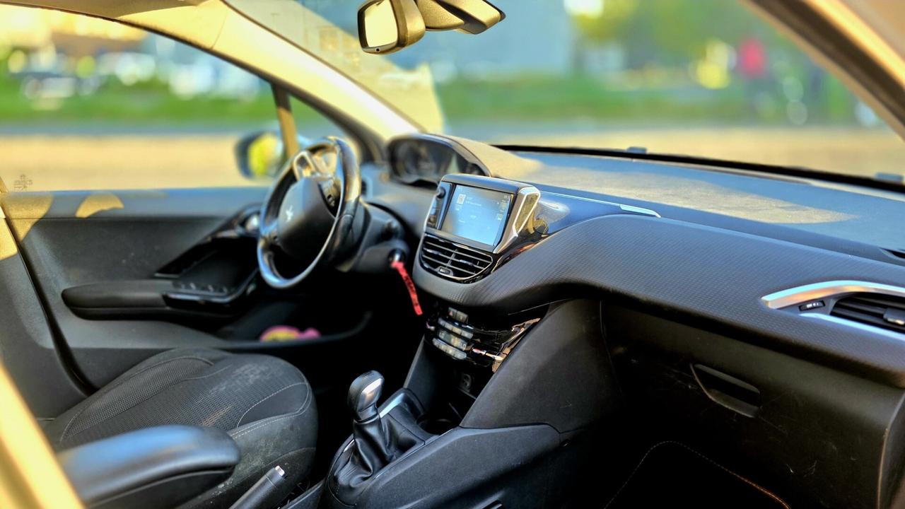 Peugeot 208 PureTech 82 5 porte Active