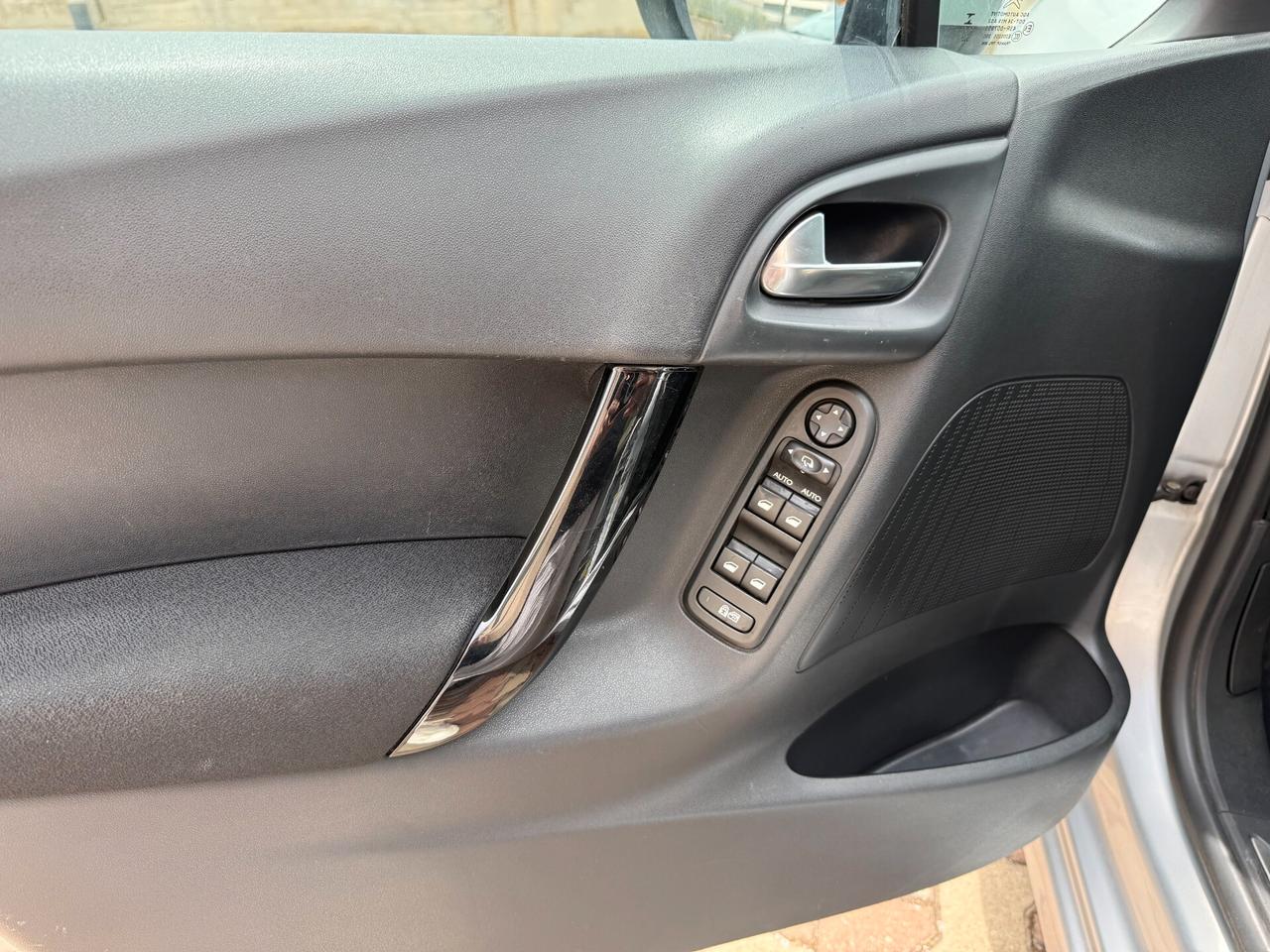 Citroen C3 1.4 HDi 70 Exclusive Tetto Pelle sensori