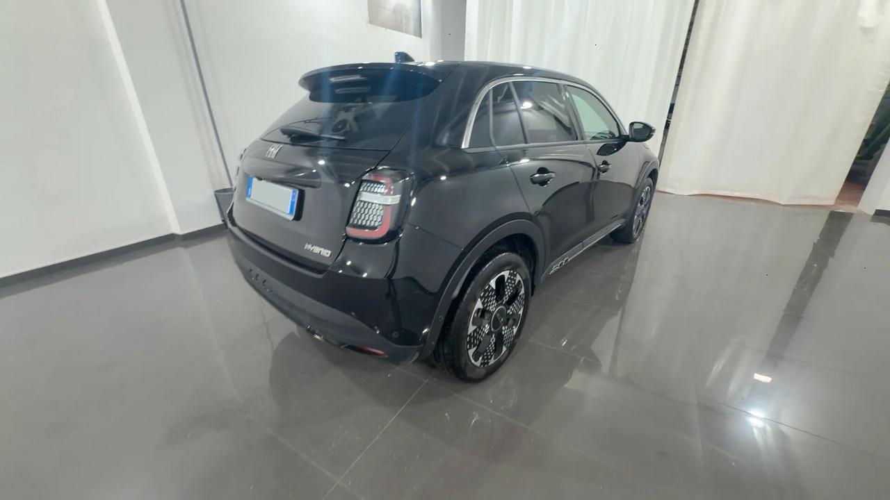 Fiat 600 Hybrid 100 CV DCT MHEV La Prima