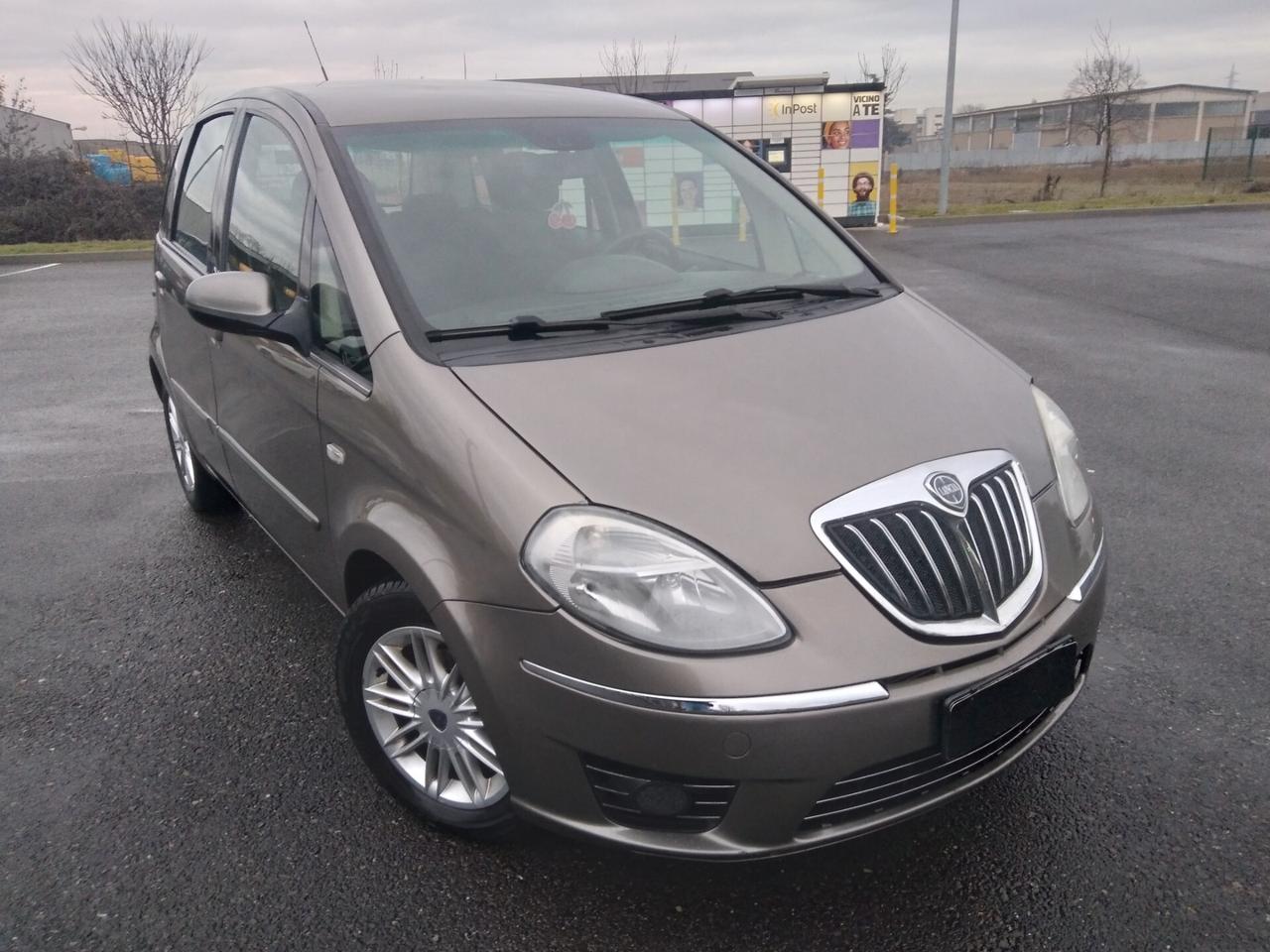 Lancia MUSA 1.4 77cv benzina Oro x neopatentati