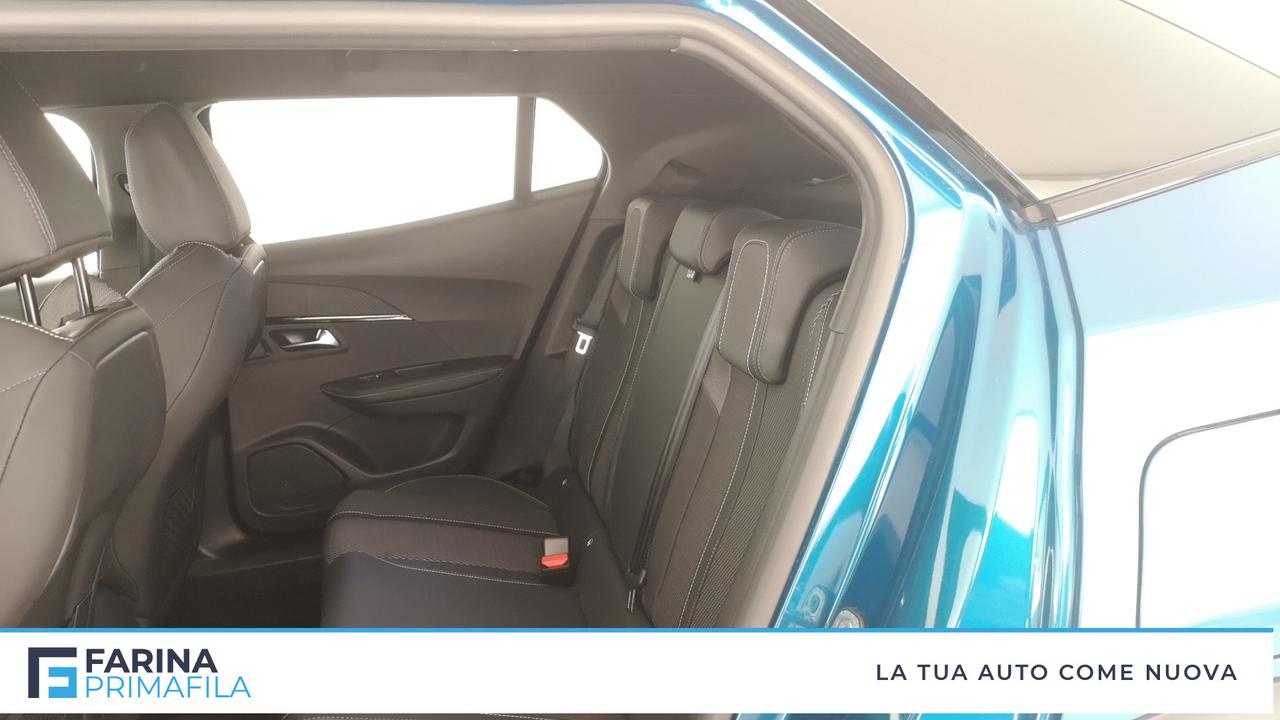 PEUGEOT 2008 II 2023 - 2008 gt hybrid 136