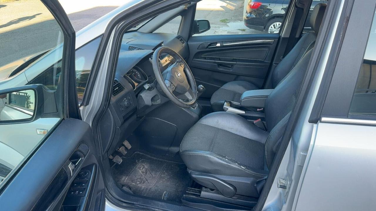 Opel Zafira 1.9 CDTI 120CV Cosmo