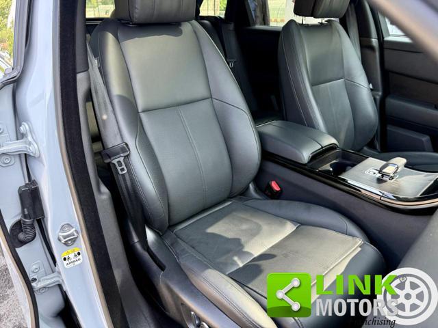LAND ROVER Range Rover Velar 3.0i MHEV R-DYNAMIC HSE