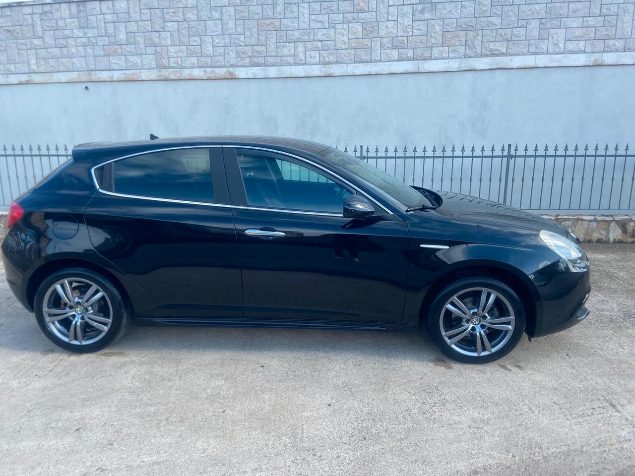 Alfa Romeo Giulietta 1.6 JTDm-2 105 CV Exclusive
