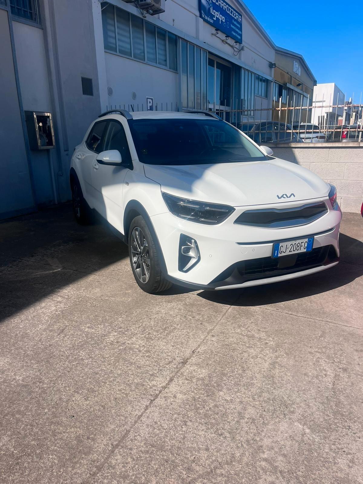 Kia Stonic 1.0 T-GDi 100 CV MHEV iMT Style