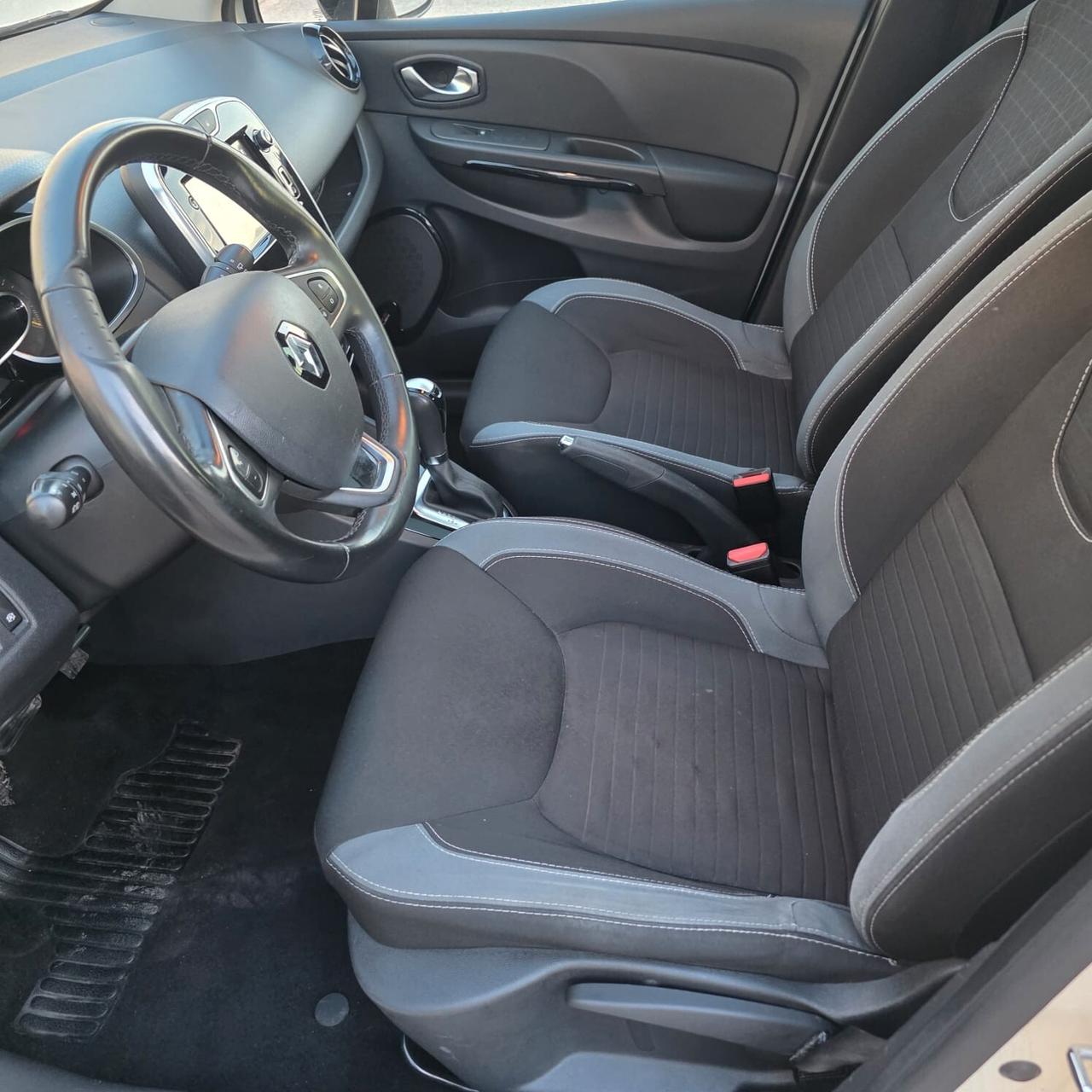Renault CLIO 1.5 DCI AUTOMATICA TETTO PANORAMICO