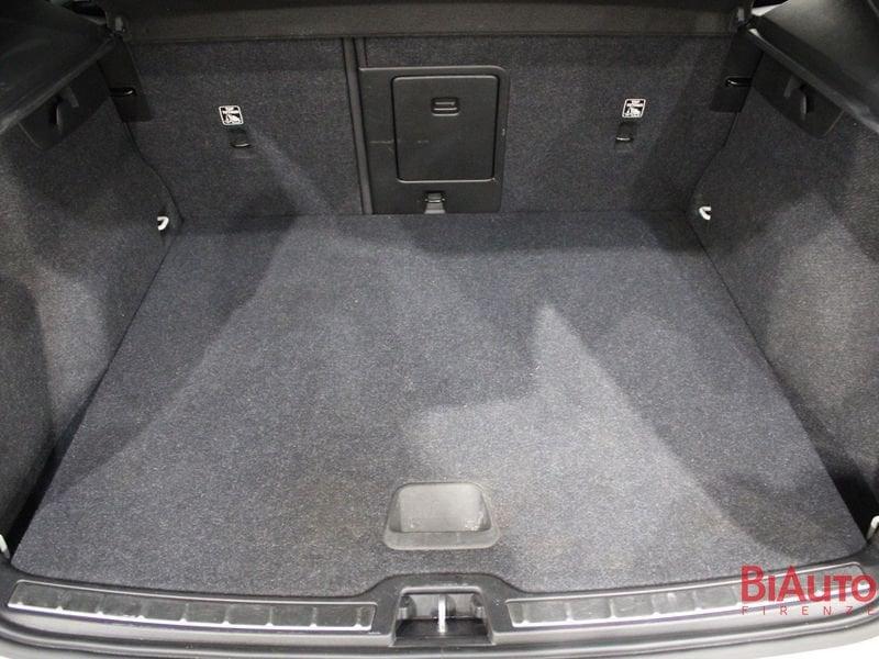 Volvo XC40 XC40 D3 Geartronic R-design