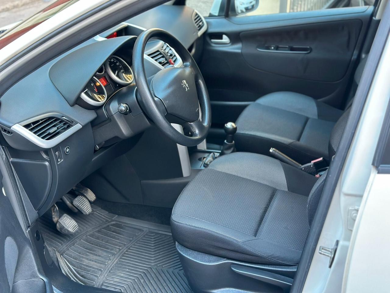 Peugeot 207 Plus GPL 1.4 8V 75CV 5 PORTE