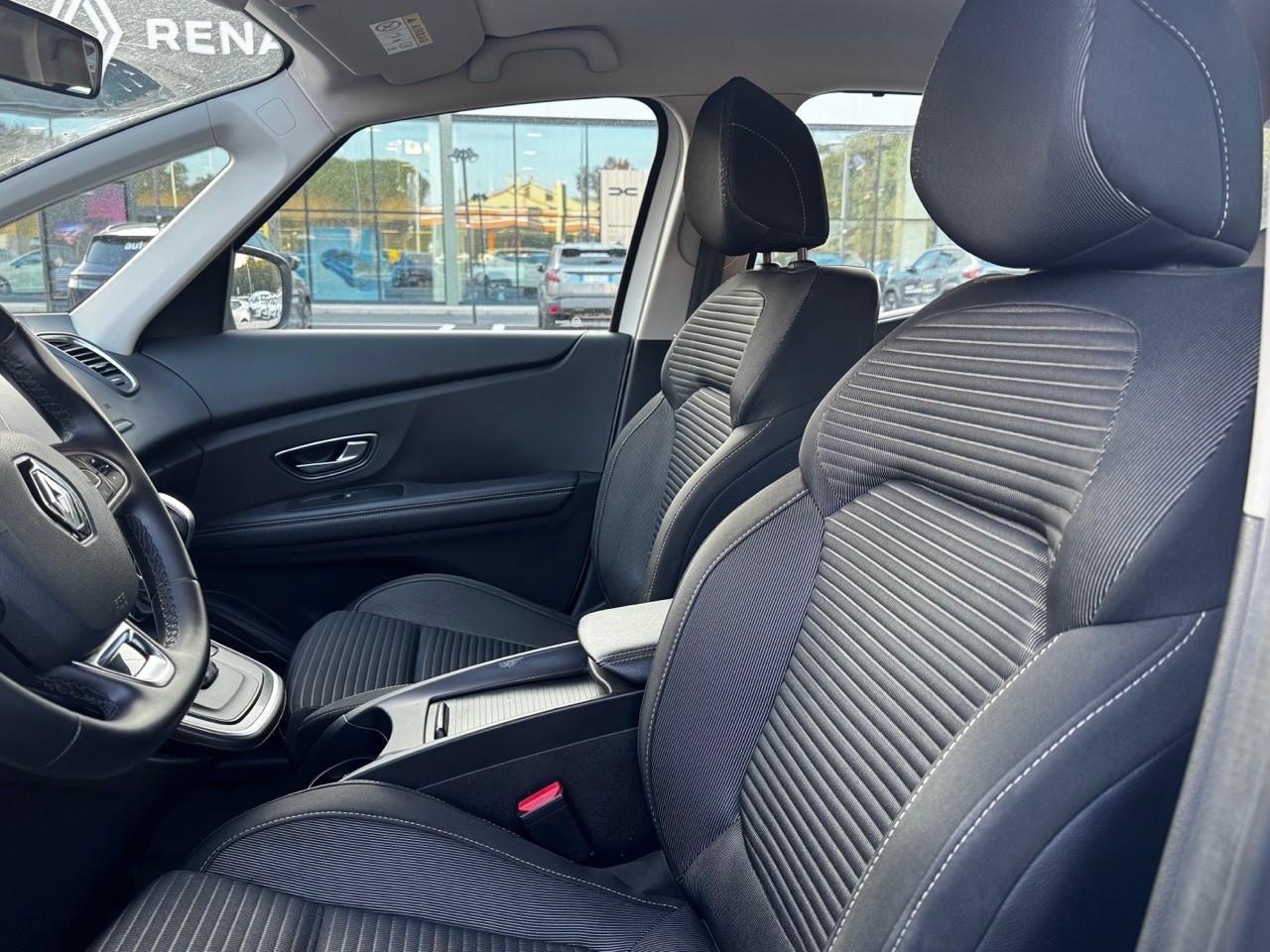 Renault Scenic Blue dCi 120 CV EDC Sport Edition2