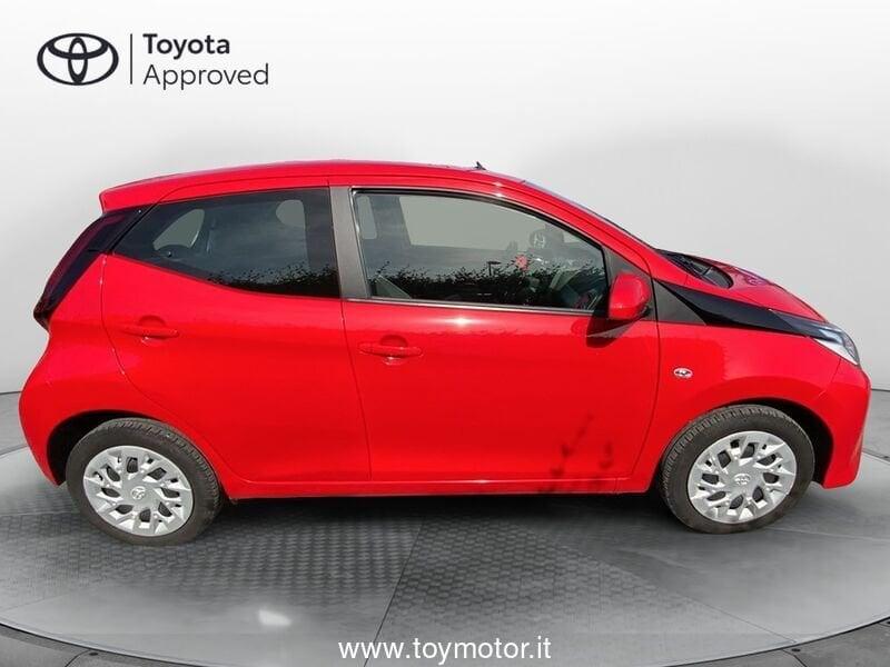 Toyota Aygo 2ª serie Connect 1.0 VVT-i 72 CV 5 porte x-play