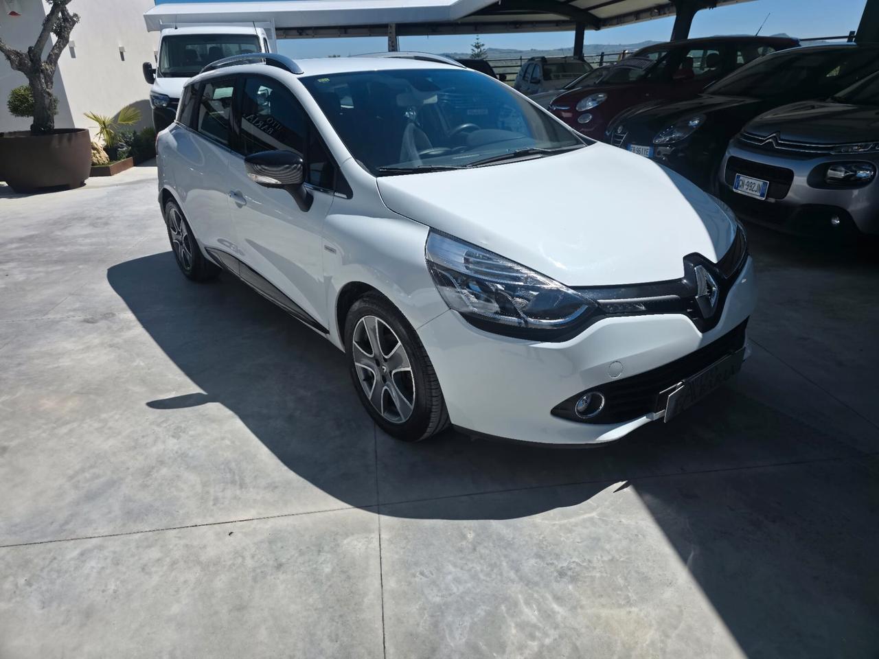 Renault Clio Sporter 1.5 dCi 8V 90CV Costume National