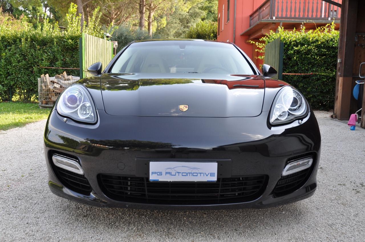Porsche Panamera 4.8 Turbo S