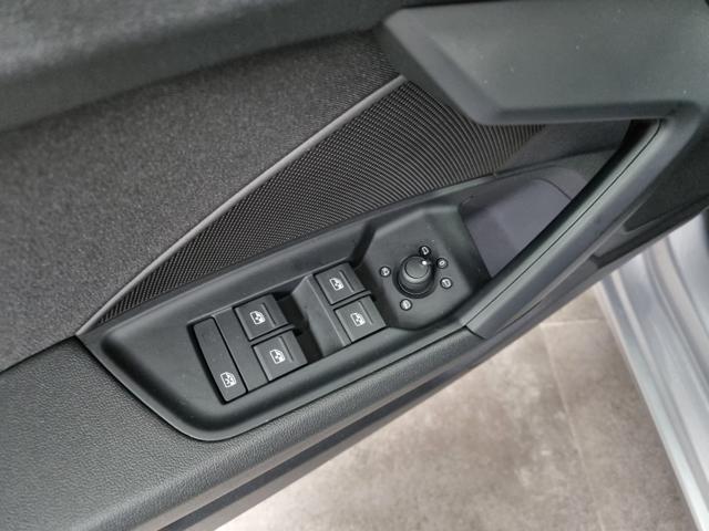 AUDI A3 SPB 30 TDI S tronic Business Advanced