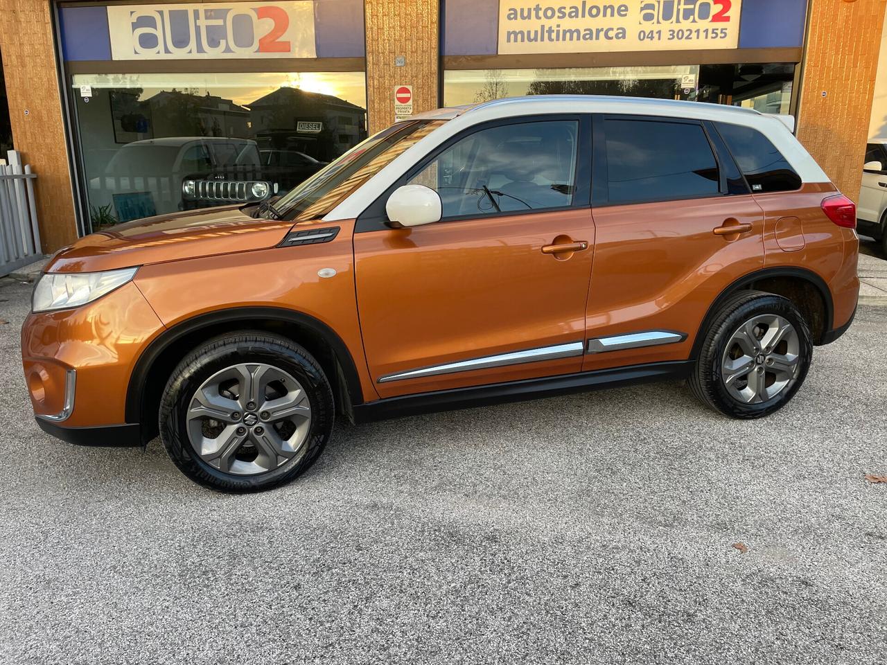 Suzuki Vitara 1.6 DDiS V-Top BI COLOR