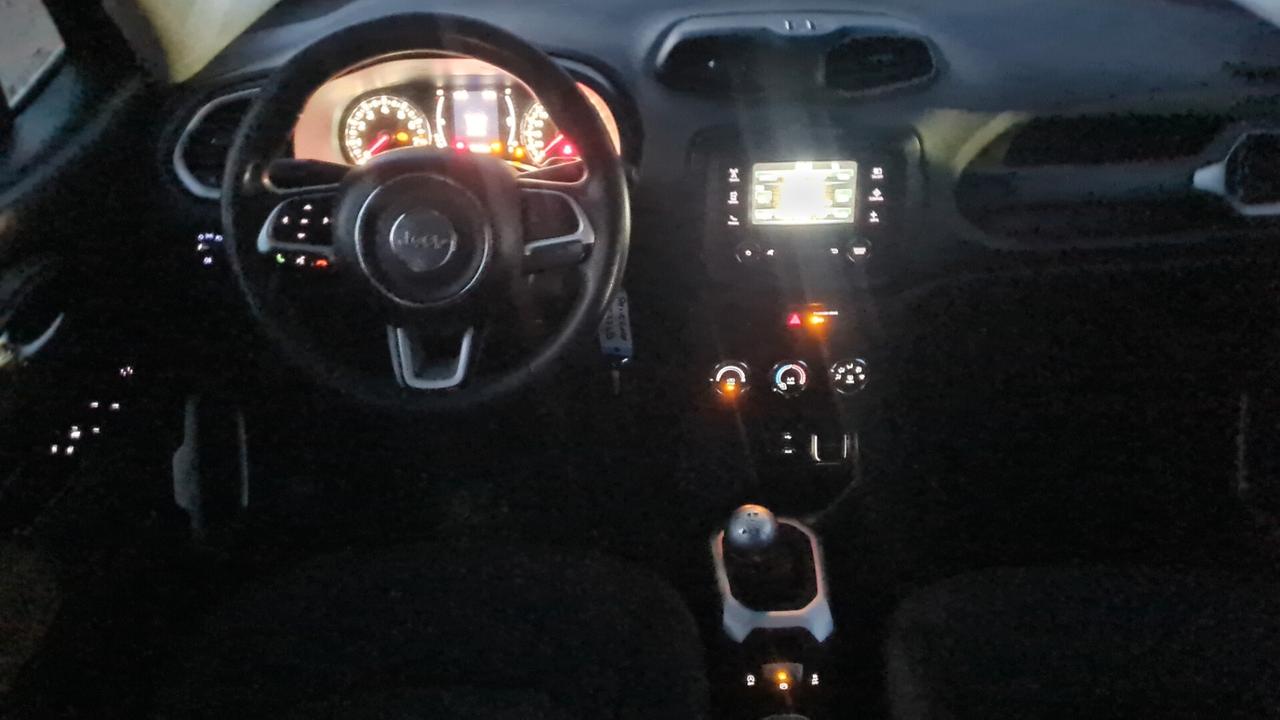 Jeep Renegade 1.6 E-TorQ EVO Longitude