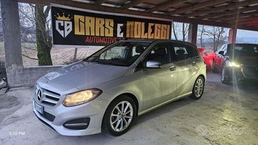 Mercedes-Benz Classe B MERCEDS B 180 D PREMIUM