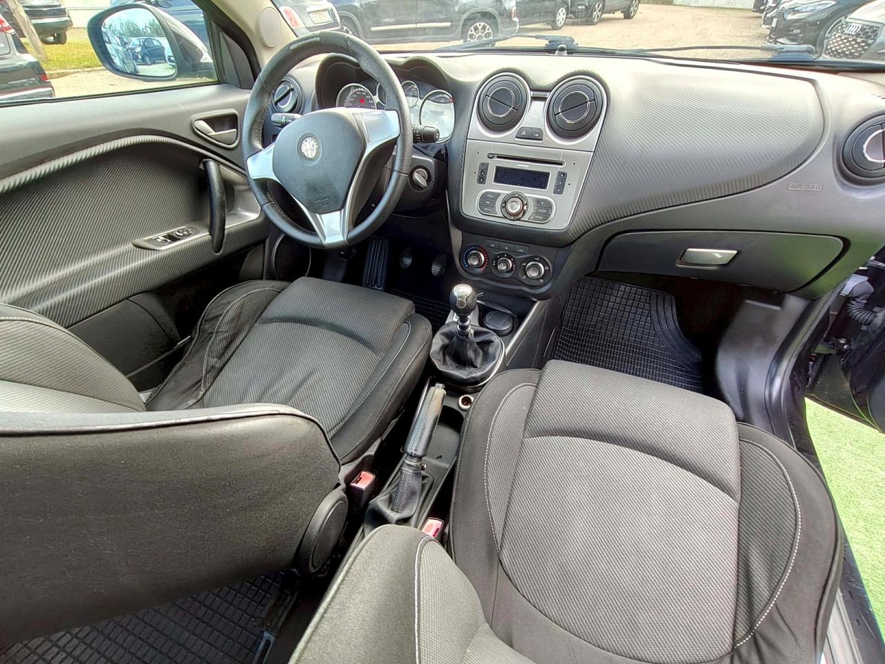 Alfa Romeo MiTo 1.6 JTDm 16V Distinctive Sport Pack - 2009