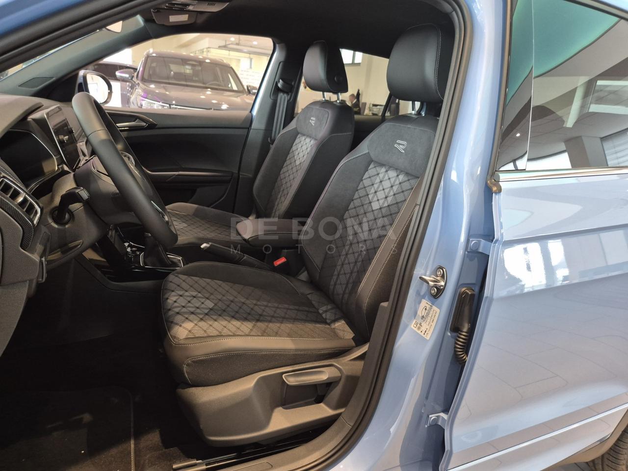 Volkswagen T-Cross 1.0 tsi r-line 115cv