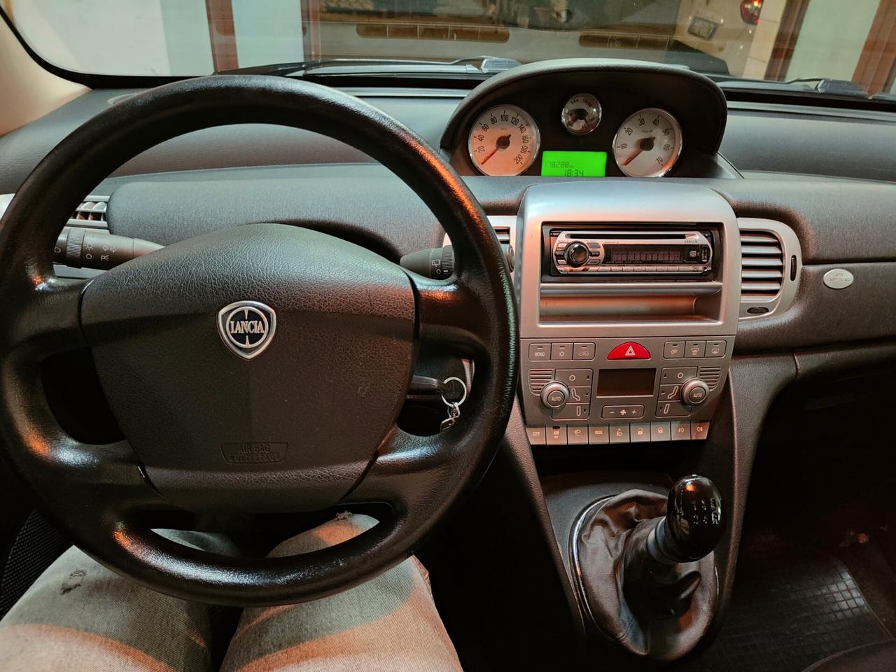 Lancia Ypsilon 1.4 Oro Ecochic GPL