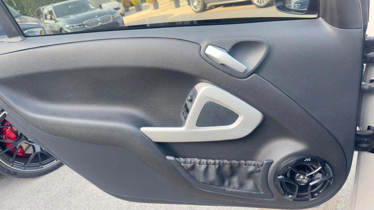 Smart ForTwo 1000 72 kW coupé BRABUS/PRONTA CONSEGNA/TELECAMERA/APPLE CAR PLAY/