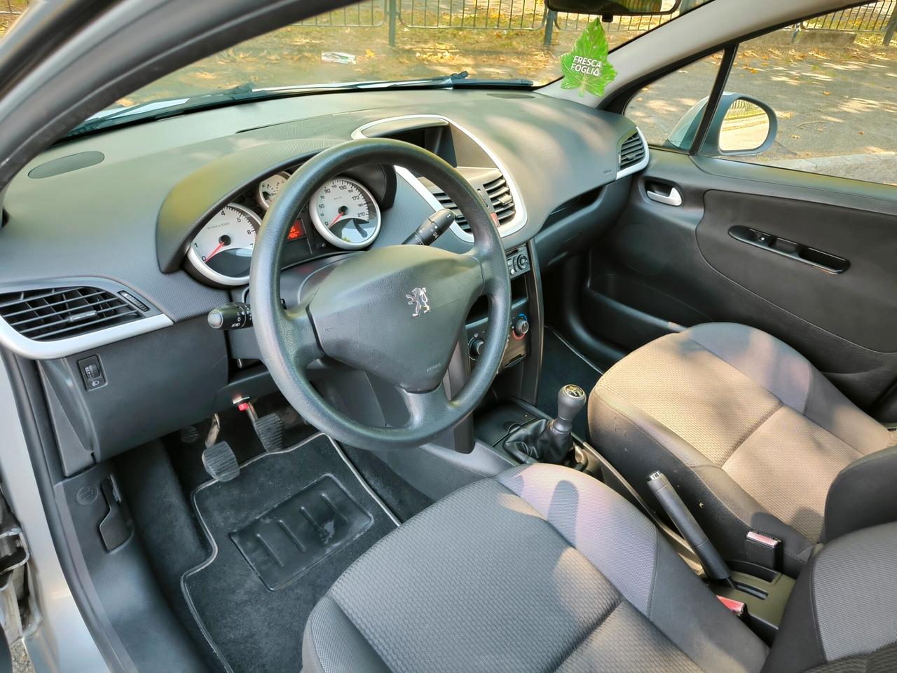 Peugeot 207 1.4 VTi 95CV 5p. XS